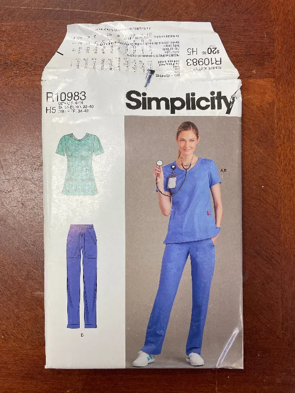 2021 Simplicity 10983 Sewing Pattern - Scrub Top and Pants FACTORY FOLDED Relaxed Linen Pants 2021 Simplicity 10983 Sewing Pattern - Scrub Top and Pants FACTORY FOLDED Relaxed Linen Pants