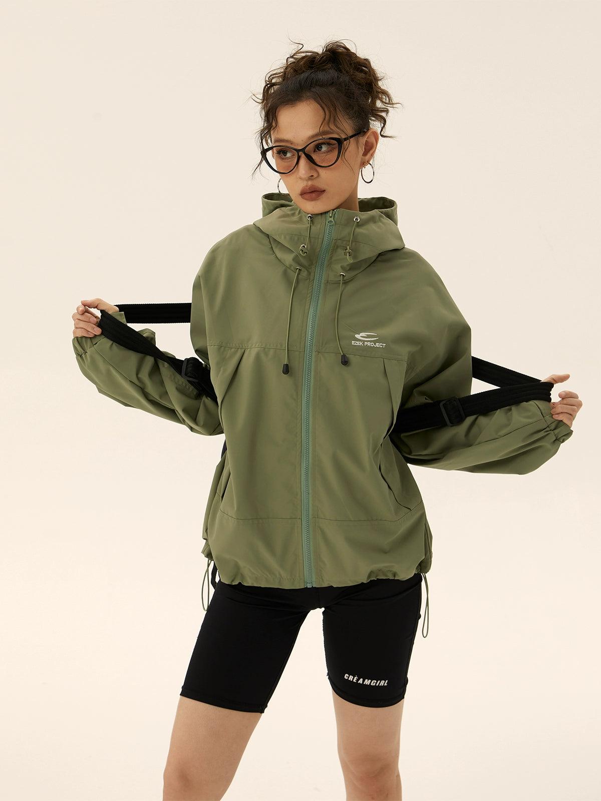 Ezek O'Neill Black Oversized Hoodie - Women'S Zip-Up Windbreaker Jacket With Logo And Drawstring Hood Boat Neck Shawl Collar Notched Collar Ezek O'Neill Black Oversized Hoodie - Women'S Zip-Up Windbreaker Jacket With Logo And Drawstring Hood Boat Neck Shawl Collar Notched Collar