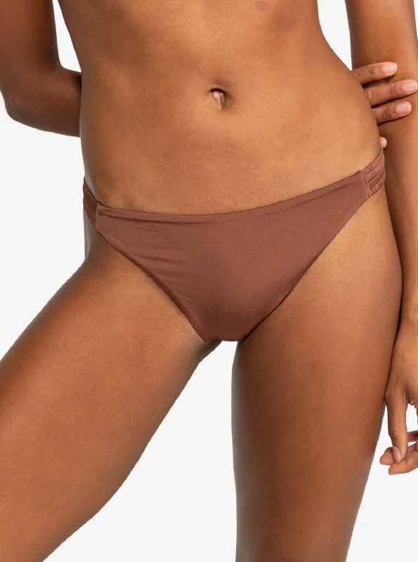 Silky Island Cheeky Bikini Bottoms - Root Beer Printed bikini, Vibrant, Trendy, Chic Silky Island Cheeky Bikini Bottoms - Root Beer Printed bikini, Vibrant, Trendy, Chic