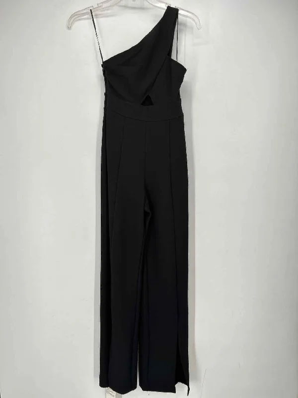 Abercrombie & Fitch Size XXS Black NWT Jumpsuit Flared leg jumpsuit, Retro style, Trendy, Casual Abercrombie & Fitch Size XXS Black NWT Jumpsuit Flared leg jumpsuit, Retro style, Trendy, Casual