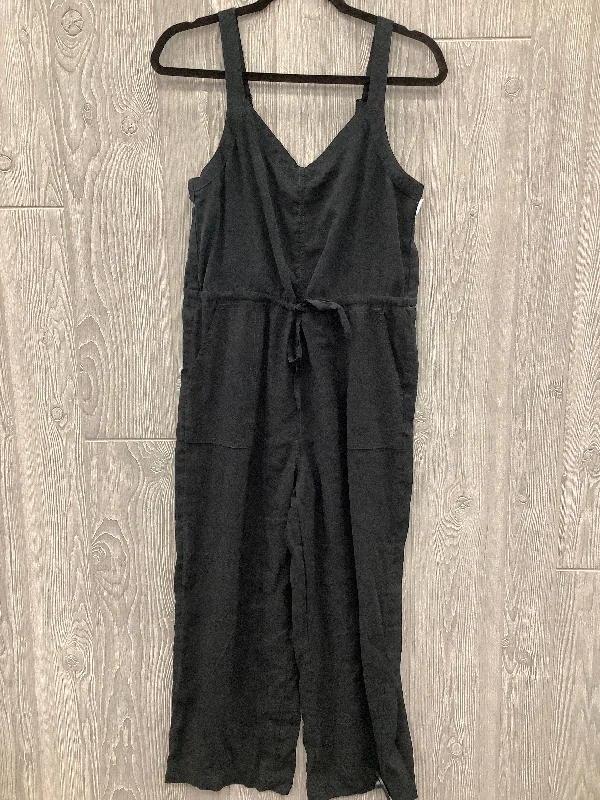 Jumpsuit By Old Navy In Black, Size: S Ruffle sleeve jumpsuit, Feminine, Elegant, Chic Jumpsuit By Old Navy In Black, Size: S Ruffle sleeve jumpsuit, Feminine, Elegant, Chic